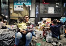 La pobreza y el desempleo superaron a la inflación en el ranking de preocupaciones argentinas