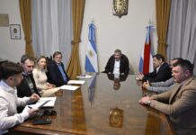 El gobernador recibió a empresarios del transporte de cargas