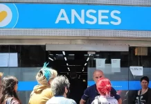 Jubilaciones y asignaciones empiezan a pagarse con aumento: cronograma de noviembre