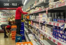 Los empleados de comercio cobran este mes con aumento: los sueldos según categoría