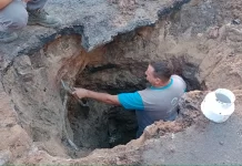 Desarrollan una intervención en la red de agua potable sobre avenida Almafuerte