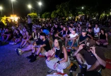 Arte Joven tuvo su primera noche con artistas locales en el Skatepark de Paraná