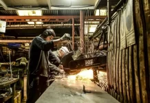 El uso de la capacidad instalada de la industria se contrajo en noviembre