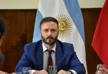 Interna radical: Azcué apelará su impugnación ante el Congreso partidario