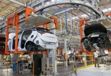Nissan dejará de fabricar autos en la Argentina a fin de año