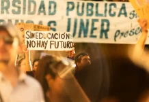 Paran hoy los docentes universitarios
