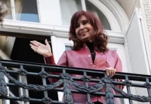 Cristina Kirchner ya está bajo arresto domiciliario y con tobillera electrónica