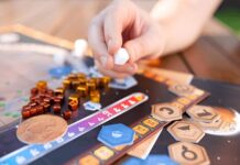 Juegos de mesa modernos para todas las edades en la Biblioteca Caminantes