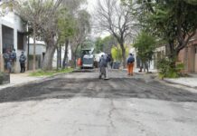 Mejoran calle Diamante entre Paraguay y Perú