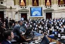 Diputados sesiona otra vez con un temario que presiona al Gobierno: discapacidad, jubilaciones y vetos