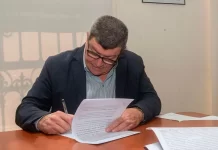 Ejecutarán obras en la red cloacal y de agua para grupos de viviendas en Paraná
