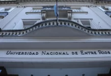 El paro universitario en reclamo de salarios y presupuesto complica el inicio del segundo cuatrimestre