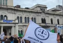 AJER sigue con retención de servicios por reclamos salariales