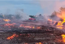 Se incendió por completo un predio de acopio de pallets en localidad entrerriana