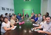 Los estatales rechazaron la suma fija y cuestionaron que “no hay propuesta” por parte del gobierno
