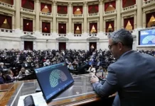 Diputados: la oposición aprobó la ley que restringe el uso de los DNU