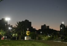 Avanzan en la puesta en valor de la plaza del Patito Sirirí