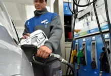 YPF anunció que habrá una baja en el precio de las naftas: cómo se aplicará esta medida