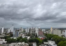 Emiten alerta amarillo por tormentas en 12 departamentos de Entre Ríos: cuándo llueve
