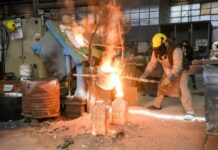 La actividad económica retrocedió en noviembre por la caída de sectores clave