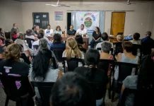 La Municipalidad de Paraná acordó con vecinales cambios de recorridos en varias líneas del transporte urbano