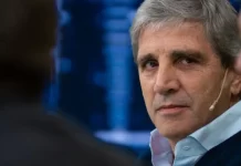 El Gobierno acumula deudas con proveedores y propone pagar con bonos a empresas de colectivos