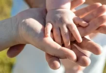 Familias de Abrigo: el programa que promueve el cuidado, la contención y la solidaridad