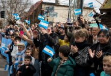 Paraná conmemoró el 216º aniversario de la Revolución de Mayo