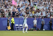 Con un triplete de Messi, Argentina goleó a Argelia en el debut en la Copa del Mundo