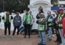 Estacionamiento medido: se movilizan tarjeteros