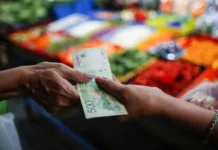 Inflación de julio: fue del 2,1%, cortó la racha bajista y acumuló 33,8% interanual